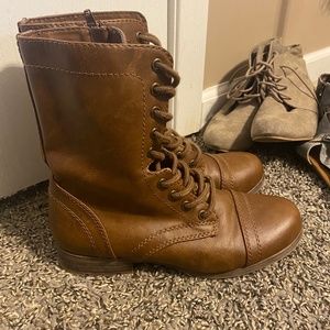 Womens combat boots